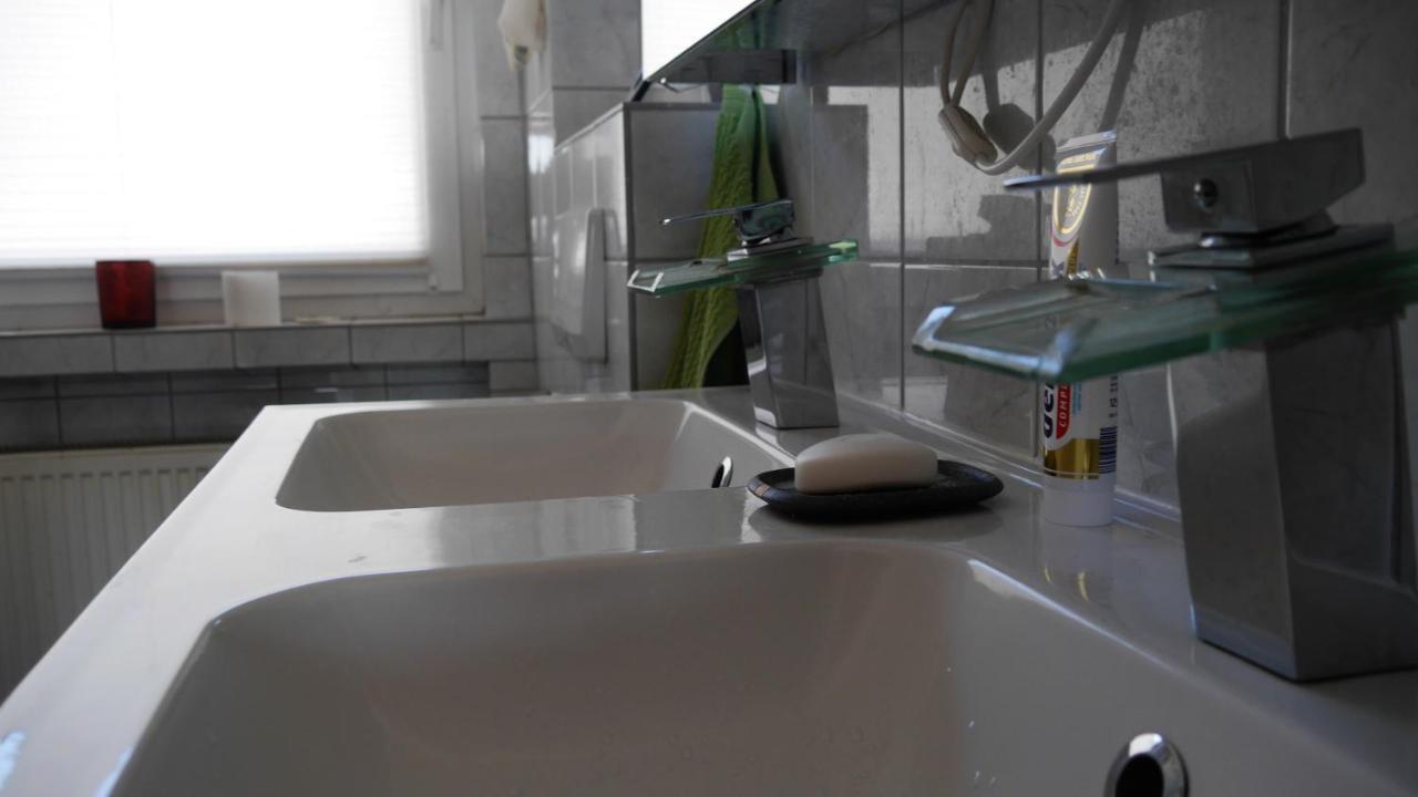 Grosszuegige Wohnung Mit Herkulesblick Naehe Uni Kassel Exterior foto